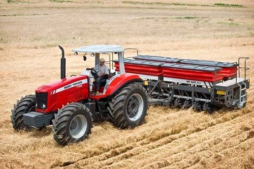 ویژگیهای نمایشگاه تراکتور و ادوات کشاورزی ملکی